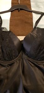 Cacique Intimates & Sleepwear - CACIQUE chemise Cacique Intimates & Sleepwear - CACIQUE chemise